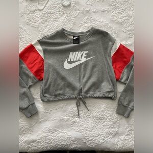 Nike crop top sweater